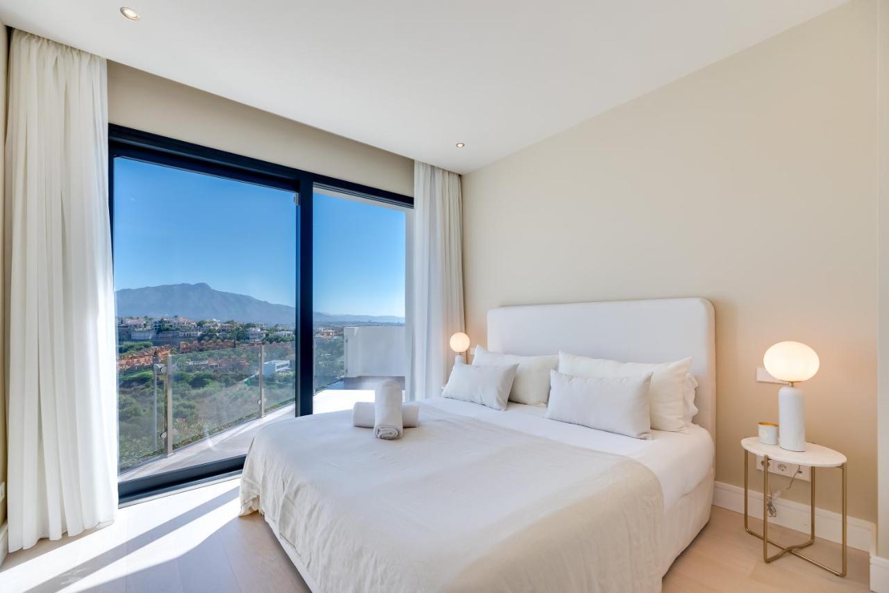 Vacation Marbella I Villa Paraiso The View, Infinity Heated Pool, Sea View, 24-7 Security, Golf Courses エステポナ エクステリア 写真